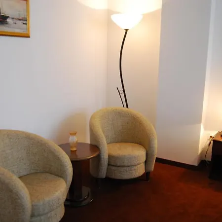 Отель Maria Констанца